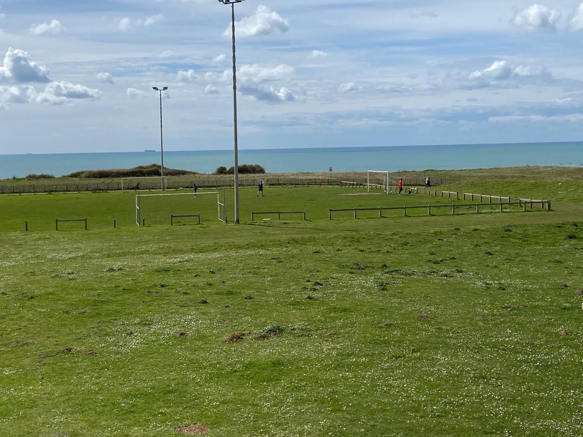 Brise De Mer Sur La Naturelle, Studio A Wimereux , Parking Eksteriør billede