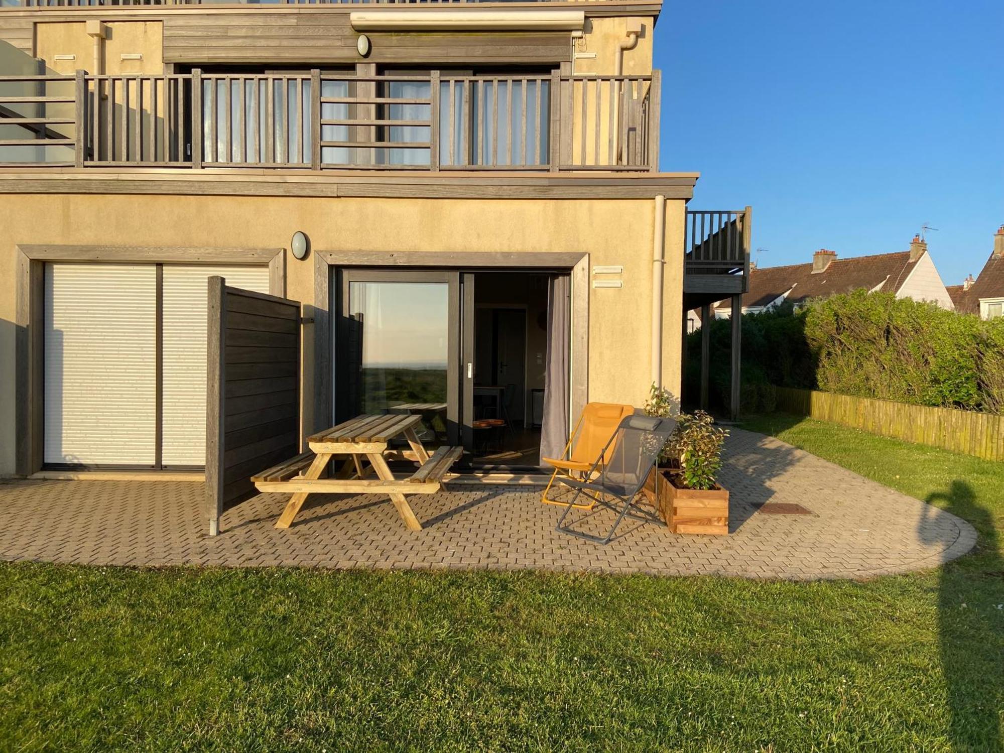Brise De Mer Sur La Naturelle, Studio A Wimereux , Parking Eksteriør billede