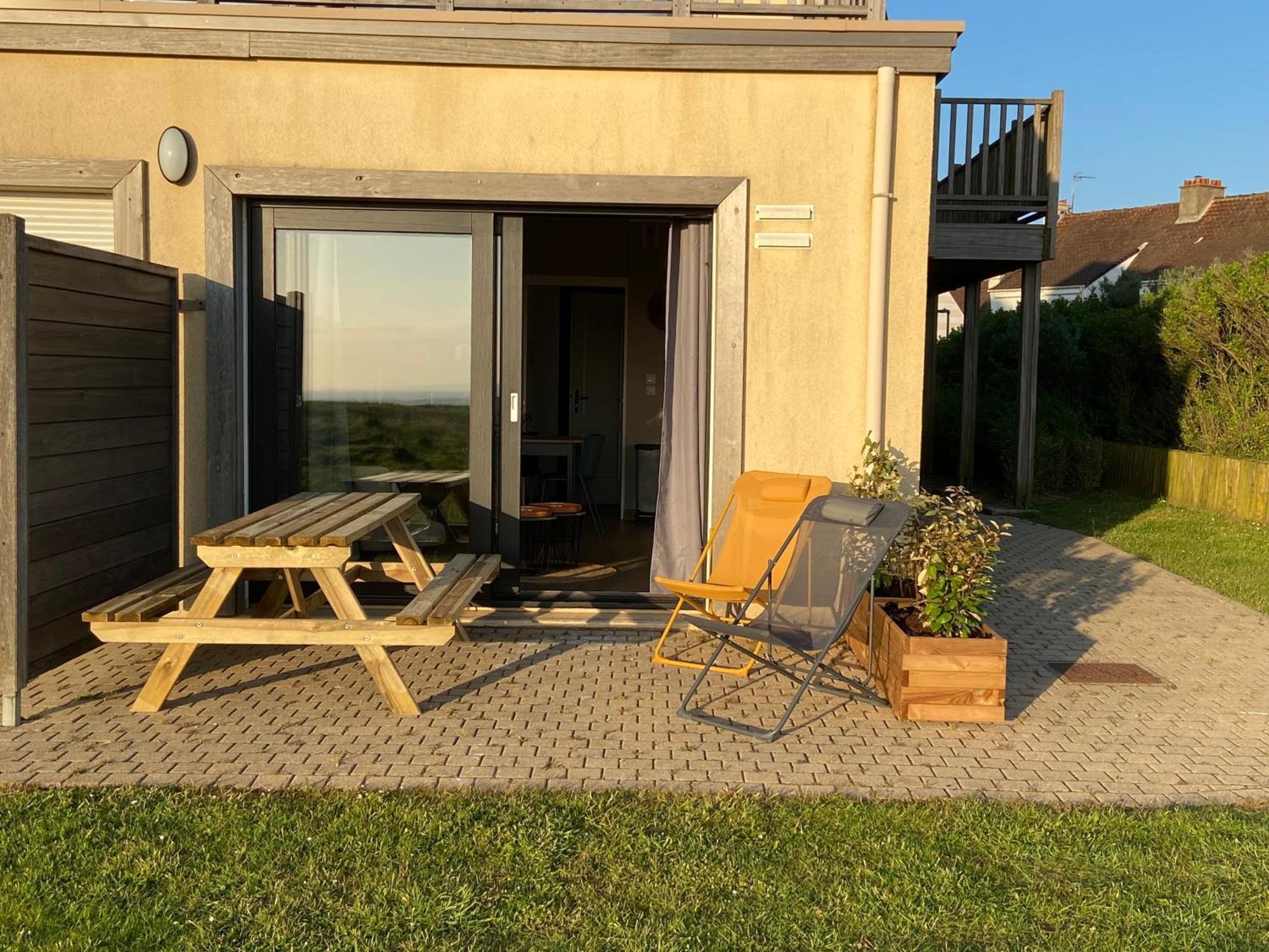 Brise De Mer Sur La Naturelle, Studio A Wimereux , Parking Eksteriør billede